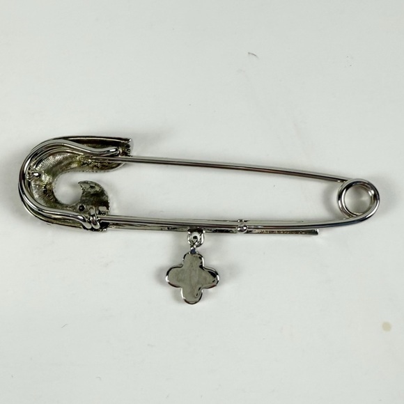 Fashion Jewelry Rhinestone Pin Brooch Silver Tone Black Flower Dangle - Picture 3 of 5